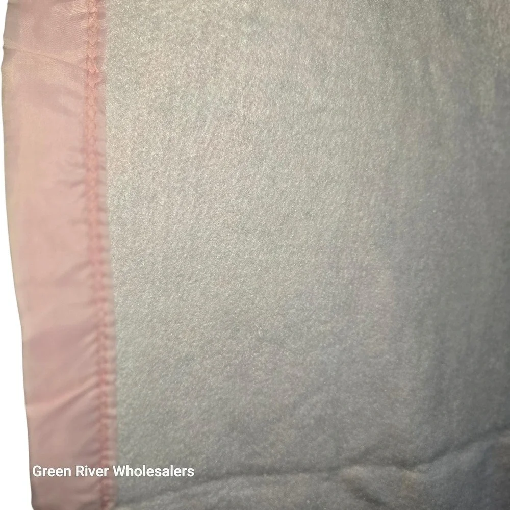 Vintage Deadstock Pink‎ Fleece Blanket 70x90 Soft Cozy  Made USA WPL 1675